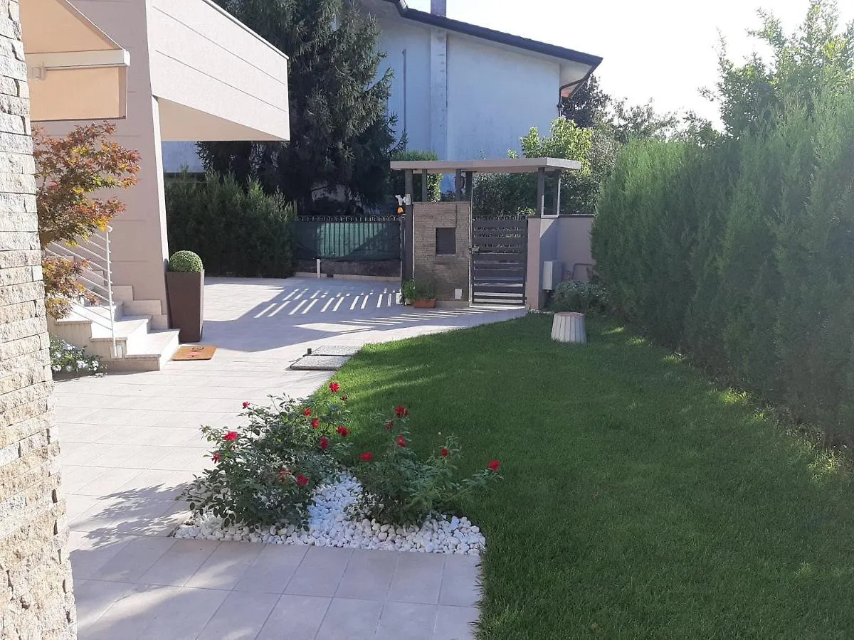 Villa Casa La Rosa à Montegrotto Terme