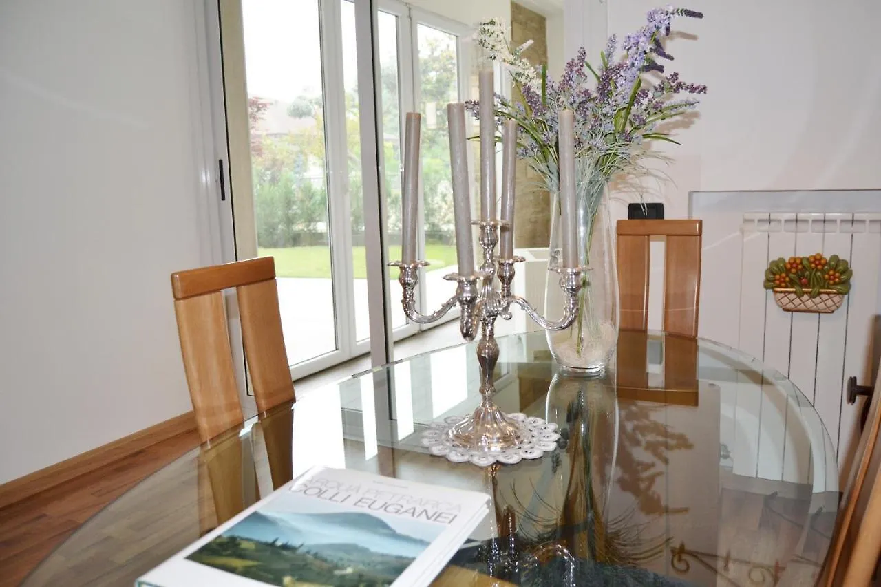 Villa Casa La Rosa Montegrotto Terme 0*,  Italia